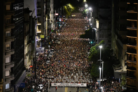 Vista general desde el inicio de la Marcha del silencio de 2023